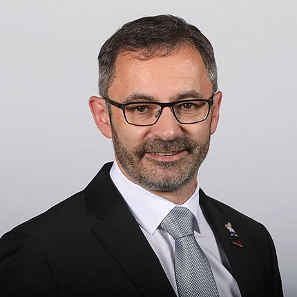 Dr. Alfons Hölzl