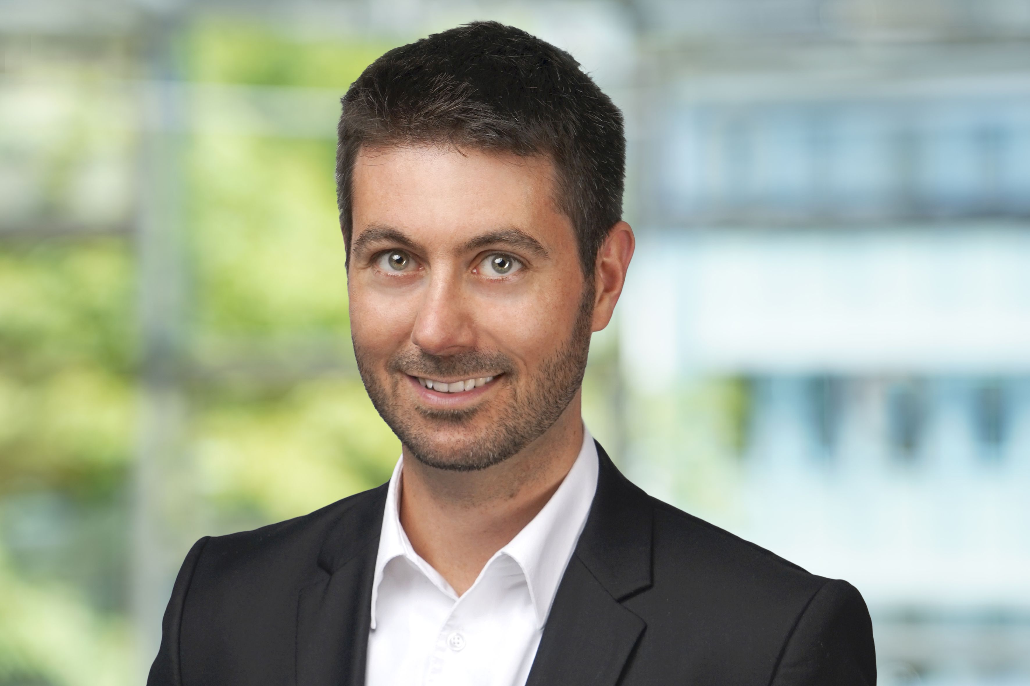 Dr. Marc Mühleck