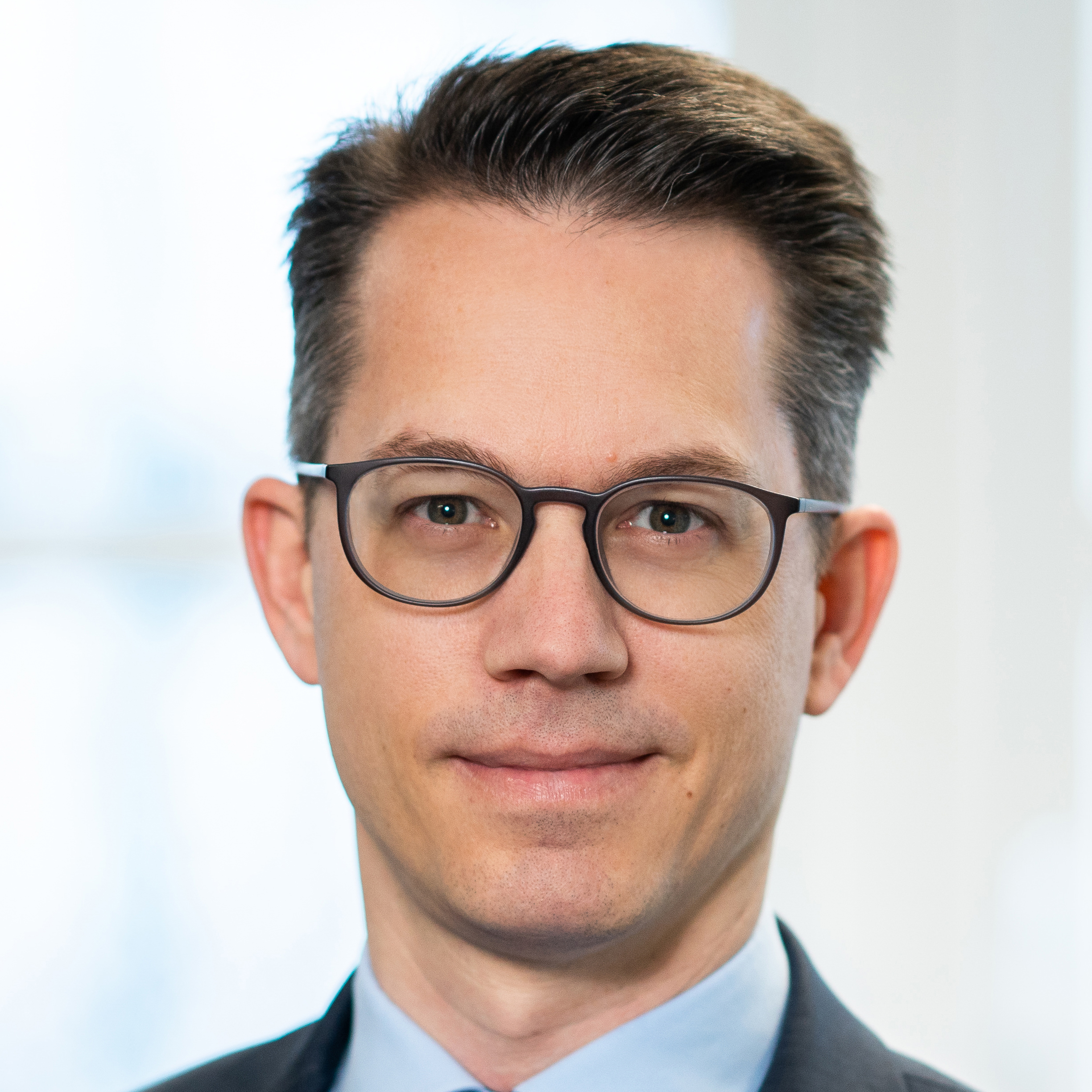 Dr. Christian Gastl