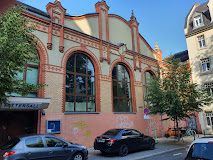 Ein Ausschnitt der Fassade des Tattersalls