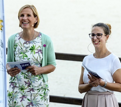 Sonja Bausch und Wiebke Wenzel