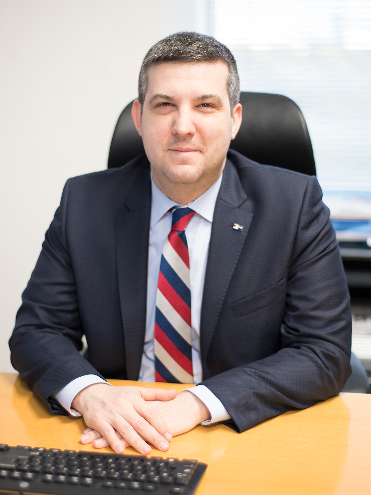 Dr. Lucas Witoslawski
