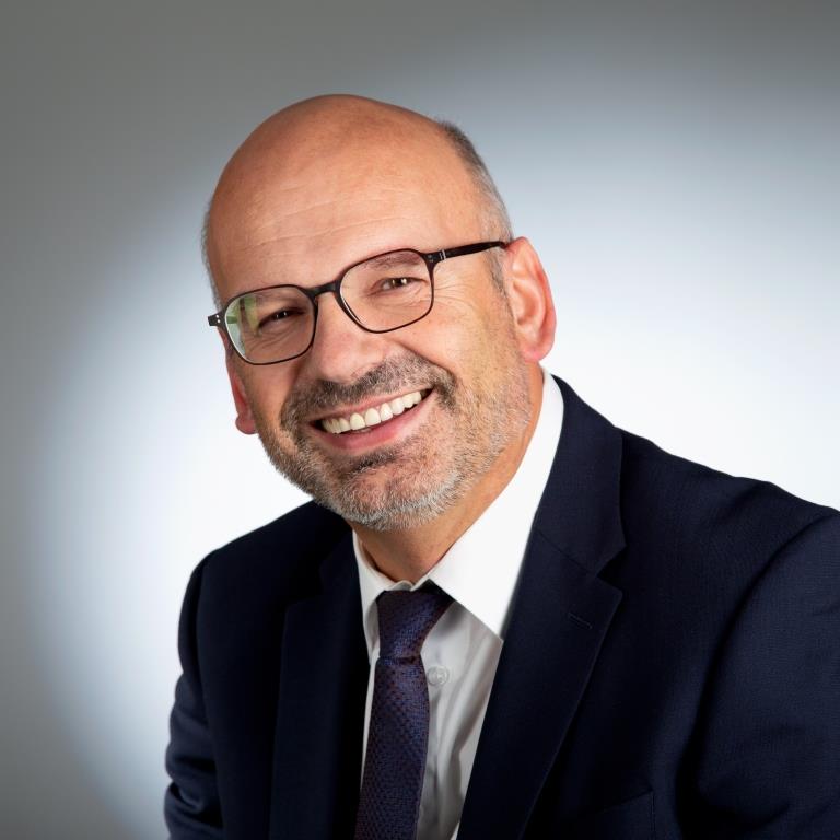 Steuerdozent der IHK