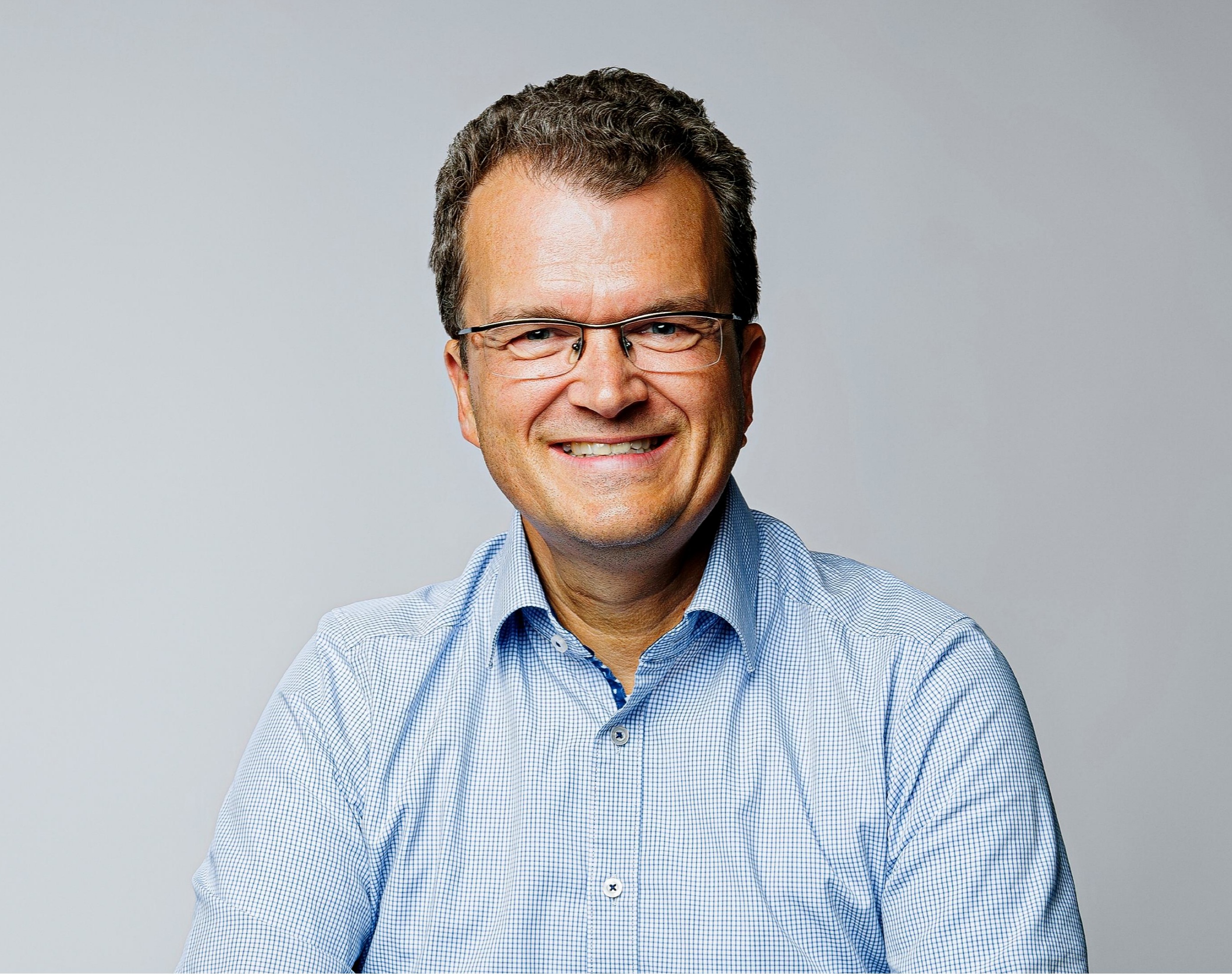 Dr. Marc Fricke