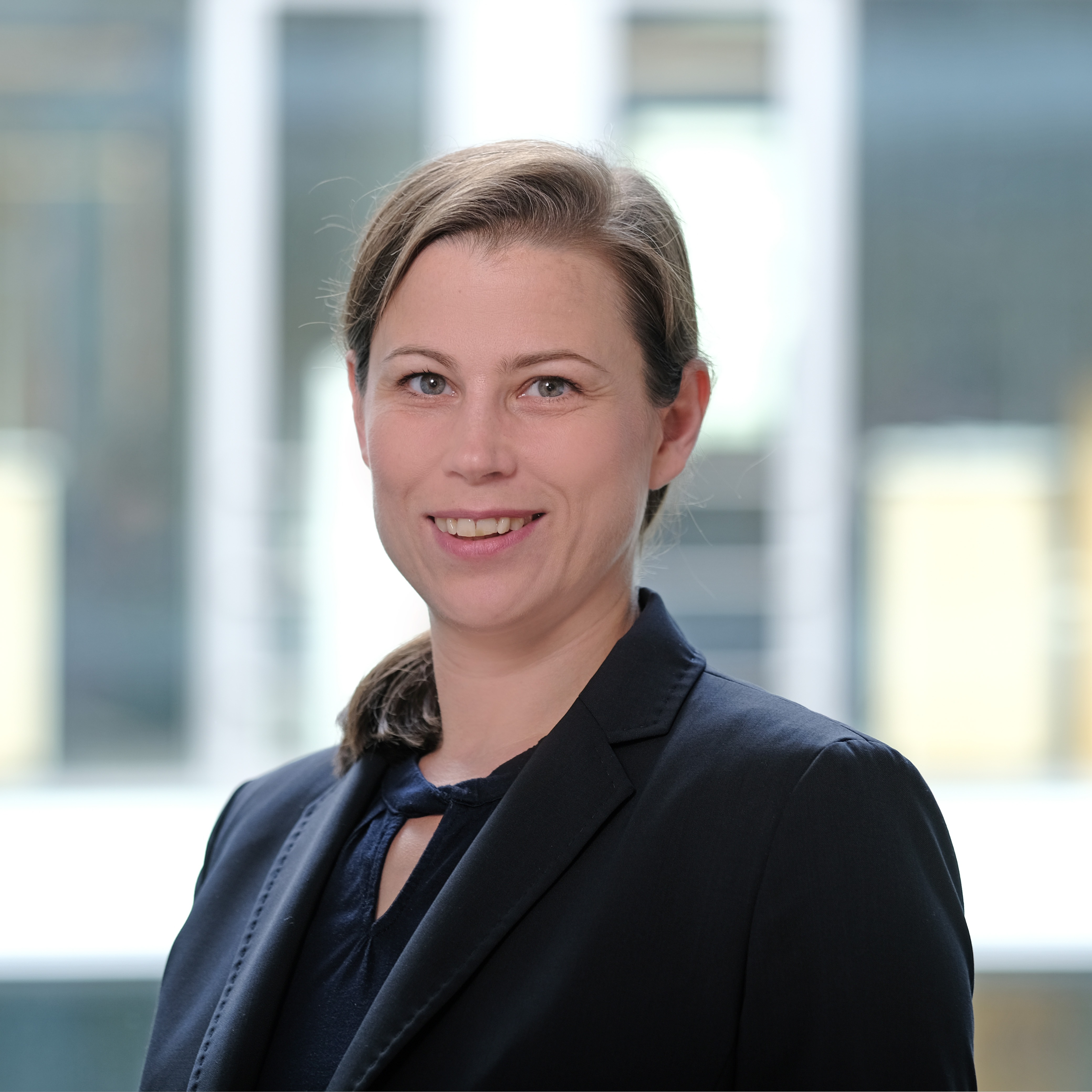 Irena Theuer