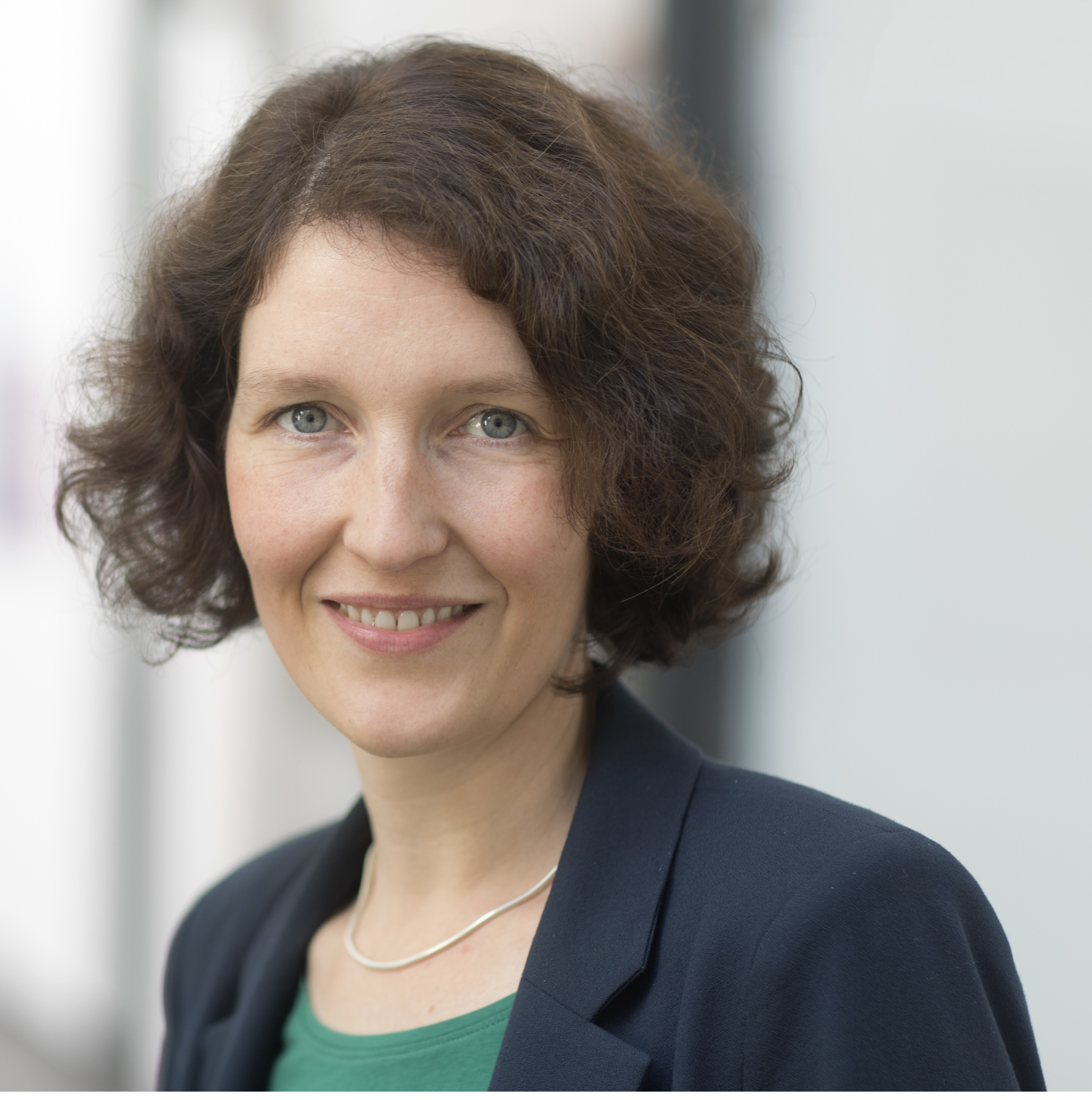 Nele Uhl