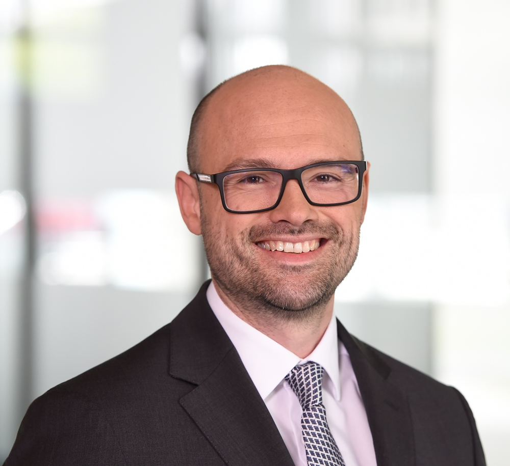 Dr.  Frederik Ruthardt, WP