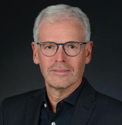 Dr. Holger Schmidt