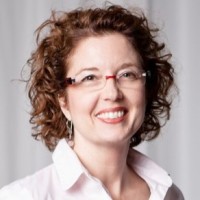 Nancy Rienow