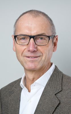 Dr. Ralf Fiedler