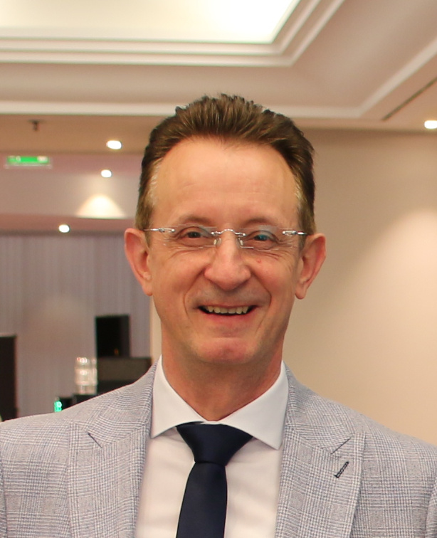 Jörg Holzhäuser
