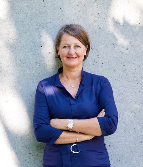 Susanne Hollmann